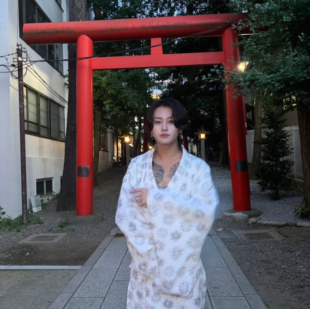 叶(かない)こと酒井碧悦(さかいあおと)