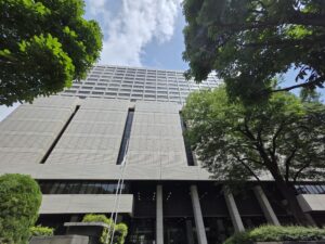 東京地方裁判所／令和8年5月25日附